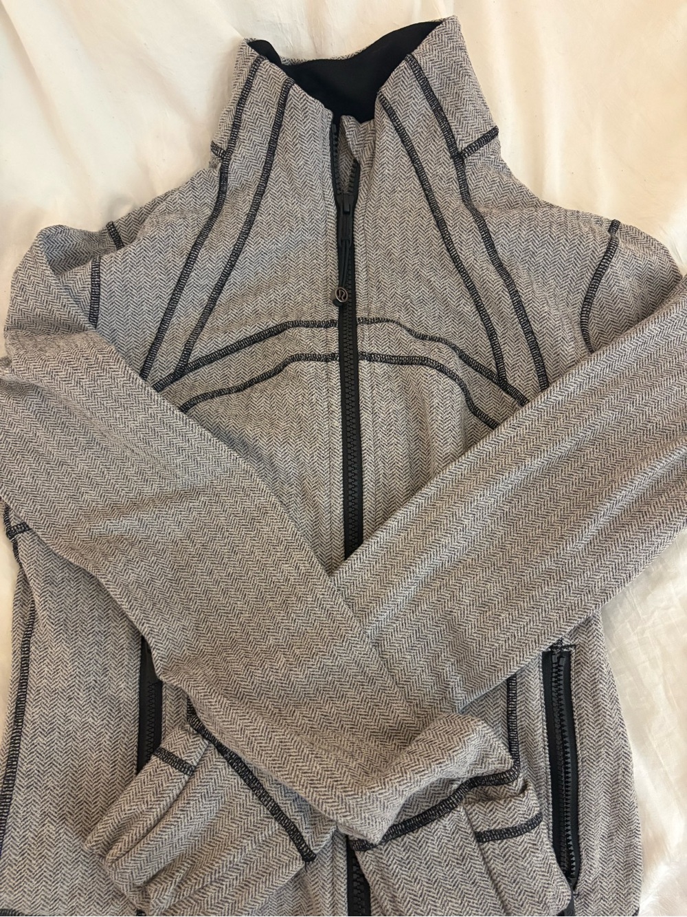 Lululemon Define Cropped Jacket
